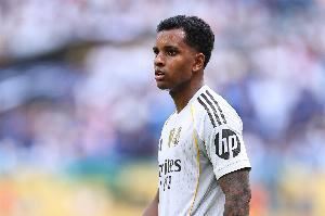 🚨巴媒：巴萨有意签罗德里戈并已通过中间人联系 内部对他看好